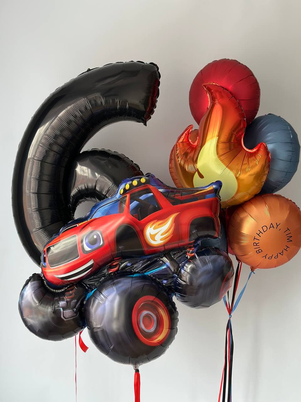 Foil vs Latex Balloons Sacramento: Complete 2026 Guide